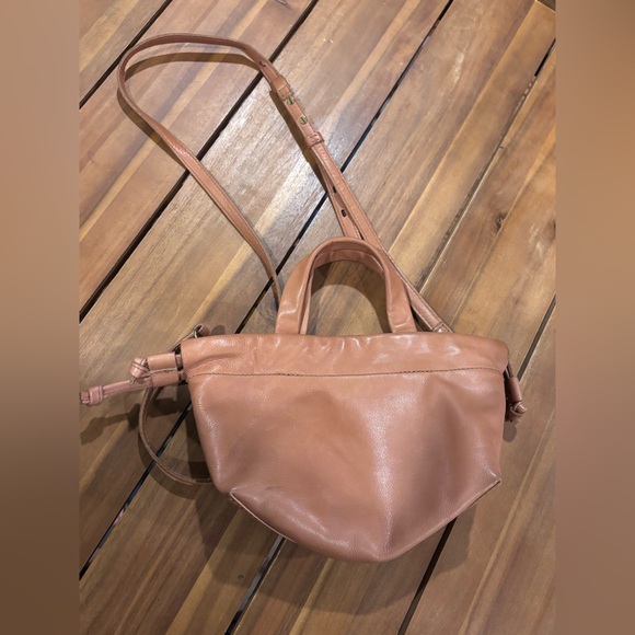 Small Madewell Soft Mini Cinch Bag Tan Leather - Picture 5 of 8